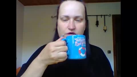 Snapshot of _squirty_pussyyy_ chatting on September 15, 6:46 am Melisa online show from September 15, 6:46 am