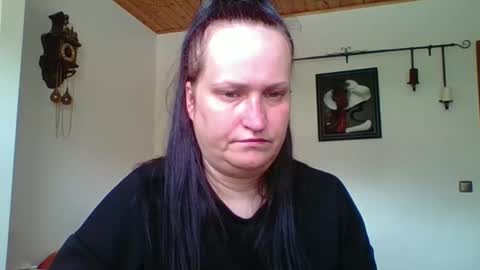 Snapshot of _squirty_pussyyy_ chatting on September 16, 9:43 am Melisa online show from September 16, 9:43 am