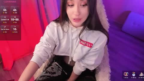 Snapshot of _sserendipityy_ chatting on November 28, 5:15 pm _sserendipityy_ online show from November 28, 5:15 pm