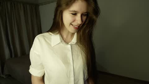 Snapshot of _stella_grace_ chatting on April 4, 10:57 am Stella Grace online show from April 4, 10:57 am