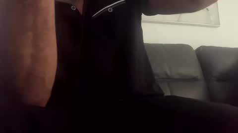 Snapshot of _str8_sancho chatting on December 23, 9:29 pm Originally str8 sancho but cant access account online show from December 23, 9:29 pm