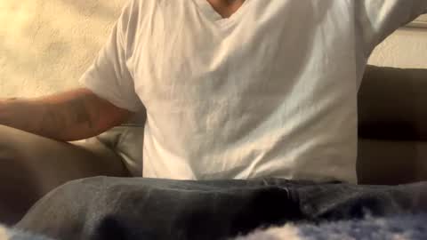 Snapshot of _str8_sancho chatting on January 15, 3:43 am Originally str8 sancho but cant access account online show from January 15, 3:43 am