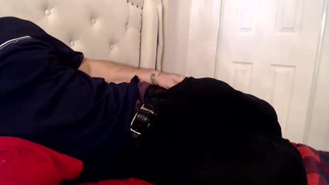 Snapshot of _str8_sancho chatting on February 22, 2:52 pm Originally str8 sancho but cant access account online show from February 22, 2:52 pm