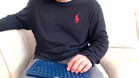 Snapshot of _str8_sancho chatting on March 3, 12:26 am Originally str8 sancho but cant access account online show from March 3, 12:26 am