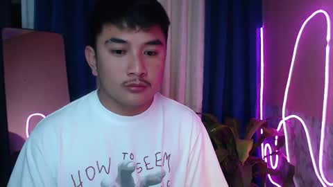 _superhotlatino_ online show from May 4, 3:41 pm
