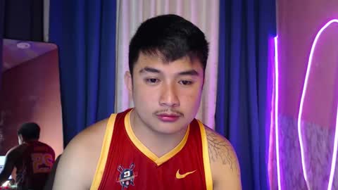 _superhotlatino_ online show from May 6, 3:28 pm