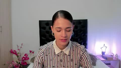 Snapshot of _sussi_ chatting on January 7, 1:24 pm Sussi online show from January 7, 1:24 pm