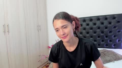 Snapshot of _sussi_ chatting on February 8, 2:49 pm Sussi online show from February 8, 2:49 pm
