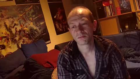 Snapshot of _svenerd87___ chatting on September 18, 12:12 am Sven online show from September 18, 12:12 am