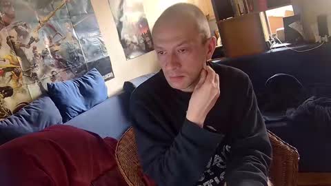 Snapshot of _svenerd87___ chatting on October 23, 11:42 am Sven online show from October 23, 11:42 am