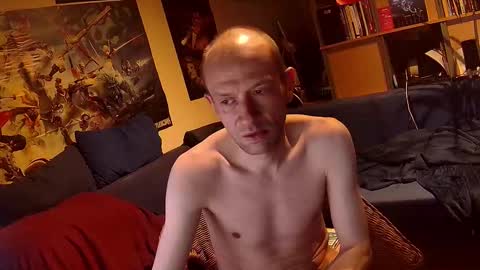 Snapshot of _svenerd87___ chatting on November 1, 10:56 pm Sven online show from November 1, 10:56 pm