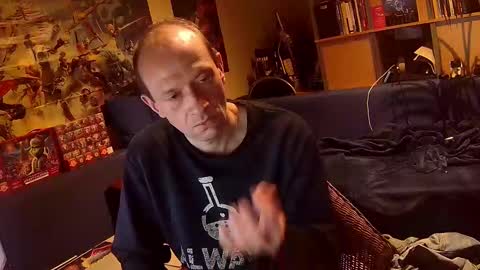 Snapshot of _svenerd87___ chatting on December 13, 10:37 pm Sven online show from December 13, 10:37 pm