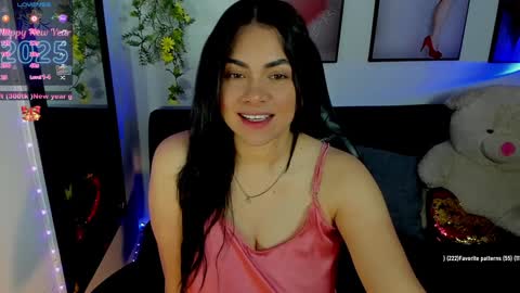 Snapshot of _sweet_kitty1 chatting on January 3, 1:25 pm    online show from January 3, 1:25 pm