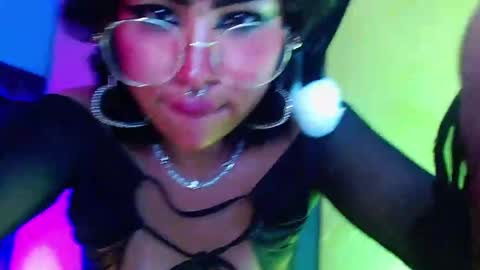 Snapshot of _sweet_kuromi chatting on December 17, 5:18 am Kuromi online show from December 17, 5:18 am