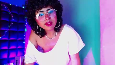 Snapshot of _sweet_kuromi chatting on December 21, 8:18 am Kuromi online show from December 21, 8:18 am