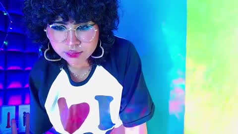 Snapshot of _sweet_kuromi chatting on January 8, 4:23 am Kuromi online show from January 8, 4:23 am