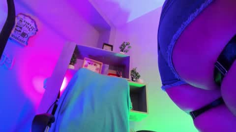 Snapshot of _sweet_kuromi chatting on November 26, 4:46 am Kuromi online show from November 26, 4:46 am