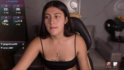 Snapshot of _sweet_lia_ chatting on June 25, 8:13 pm _sweet_lia_ online show from June 25, 8:13 pm