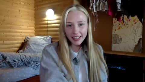 _sweetsky_ online show from March 13, 11:17 am