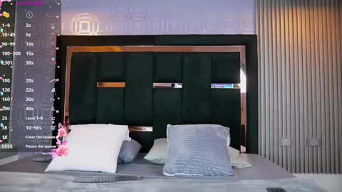 Angel online show from November 17, 10:32 am