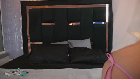 Angel online show from November 29, 11:57 am