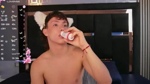 Angel online show from December 1, 11:04 am