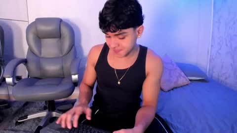 _taylorblack online show from February 5, 11:37 am