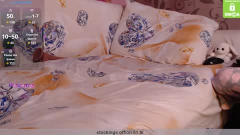 Snapshot of _tender_lioness__ chatting on February 3, 9:30 am Mia online show from February 3, 9:30 am