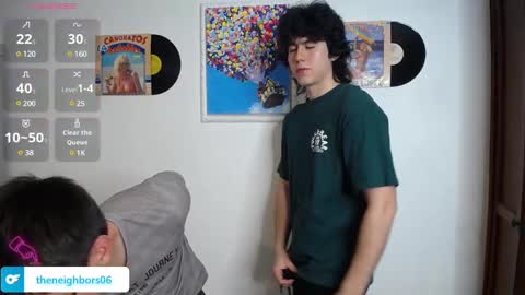 Snapshot of _the_neighbors chatting on January 13, 12:09 am Scot y Patrick online show from January 13, 12:09 am