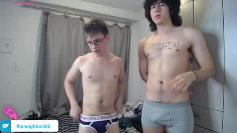 Snapshot of _the_neighbors chatting on February 12, 3:40 am Scot y Patrick online show from February 12, 3:40 am