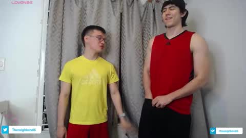 Snapshot of _the_neighbors chatting on September 26, 12:25 am Scot y Patrick online show from September 26, 12:25 am