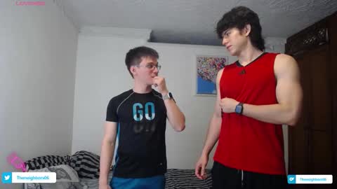 Snapshot of _the_neighbors chatting on December 1, 1:32 am Scot y Patrick online show from December 1, 1:32 am