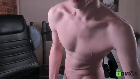 Snapshot of _tokyo_ghoul chatting on October 31, 5:41 am _tokyo_ghoul online show from October 31, 5:41 am