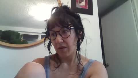 _tutti_frutti_ online show from March 10, 4:50 am