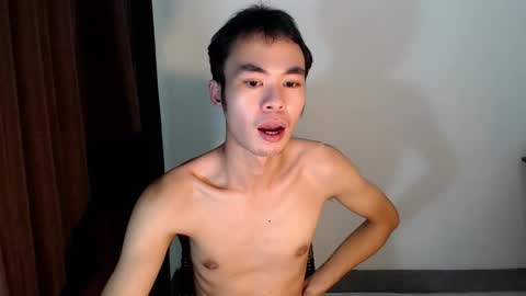 jessie online show from December 3, 12:25 pm