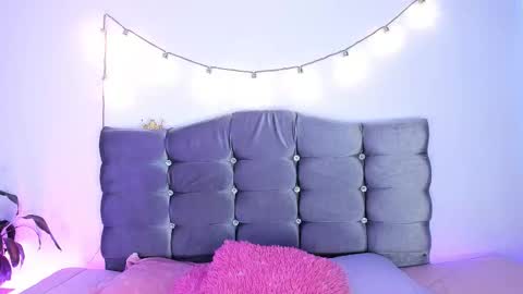 Vale online show from January 16, 2:43 pm