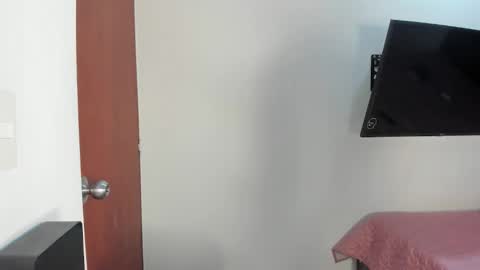 _valentina_69 online show from February 12, 11:33 pm