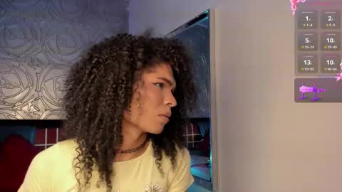 Snapshot of _vennuss_ chatting on November 5, 3:06 am Venus online show from November 5, 3:06 am