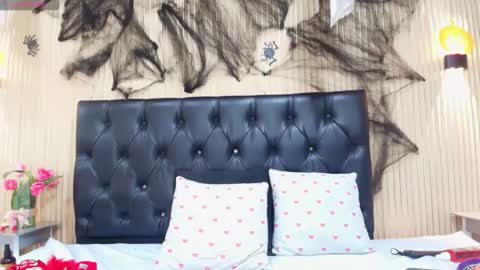 Snapshot of _veronica_tits chatting on October 24, 4:09 am Veronica online show from October 24, 4:09 am