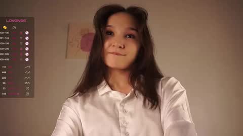 Snapshot of _vi_vi_ chatting on February 26, 3:08 pm Viola online show from February 26, 3:08 pm