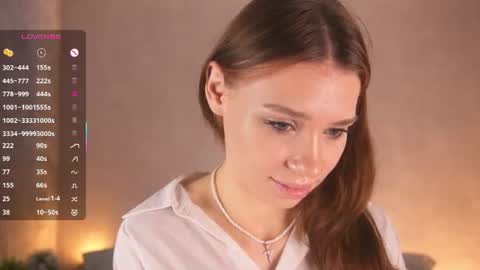 Snapshot of _vi_vi_ chatting on July 18, 6:23 pm Viola online show from July 18, 6:23 pm