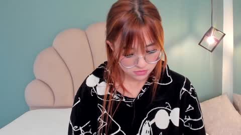 Snapshot of _vix555_ chatting on December 12, 3:27 pm Vix online show from December 12, 3:27 pm