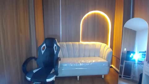 Snapshot of _wendy_b chatting on October 26, 8:15 pm wendy online show from October 26, 8:15 pm