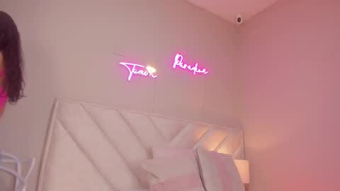 _wendy_x online show from November 14, 11:42 am