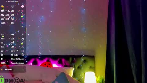 Snapshot of _xna_ chatting on October 25, 1:24 am Xna online show from October 25, 1:24 am