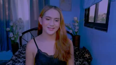_xxlilly online show from July 16, 10:21 am