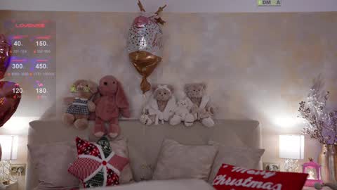 Snapshot of _your_angel chatting on December 29, 4:27 am YOUR ANGEL online show from December 29, 4:27 am