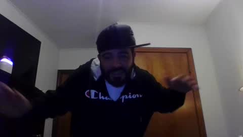 Snapshot of _your_pleasure__ chatting on February 24, 2:19 am _your_pleasure__ online show from February 24, 2:19 am