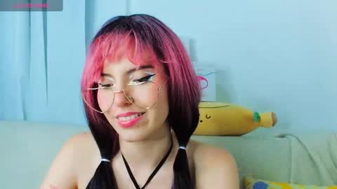 _yourcherrybomb online show from January 24, 3:54 am