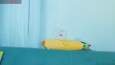 _yourcherrybomb online show from January 25, 4:23 am